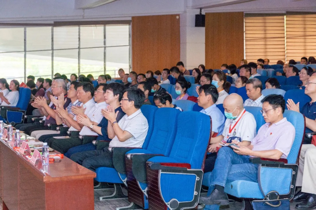 蜂蜜浏览器_3df.jpg 蜂蜜浏览器_3df.jpg